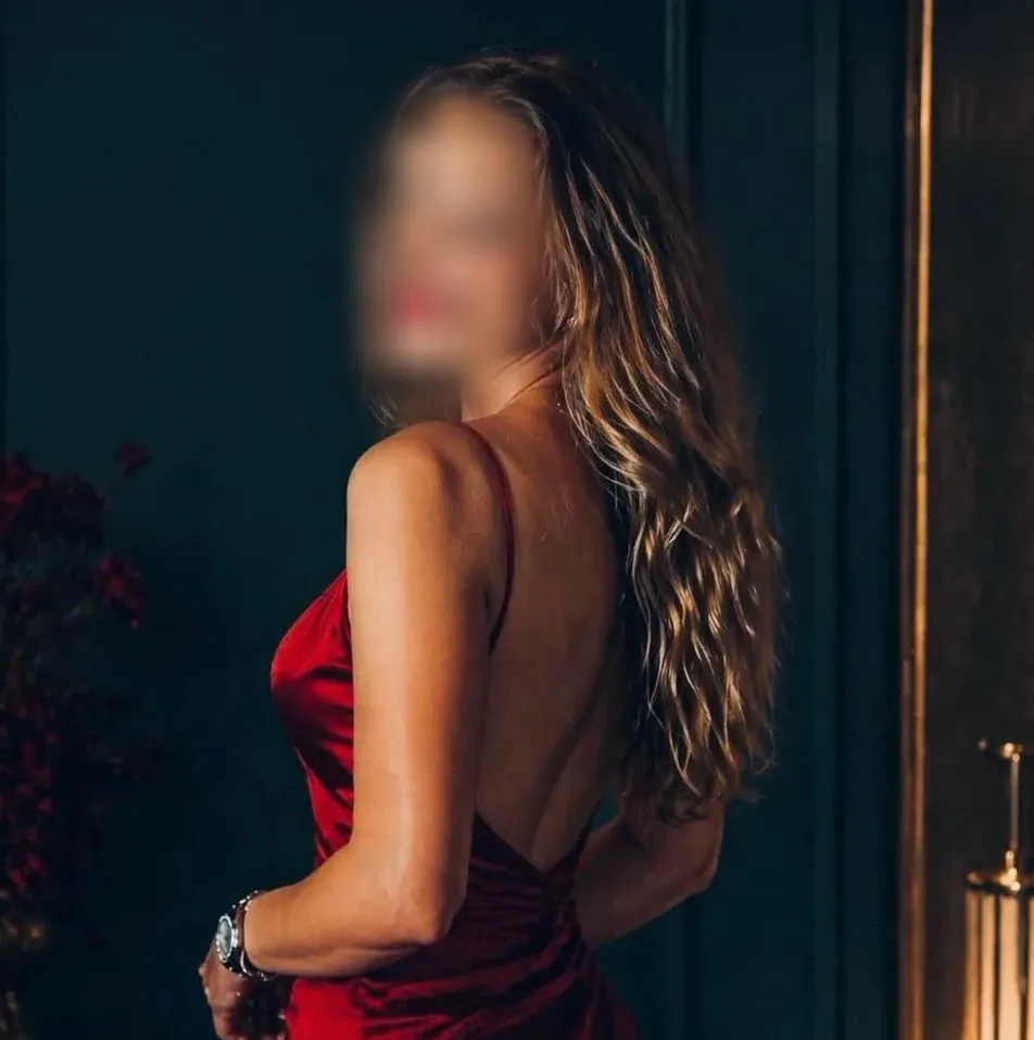 Luisa, 31