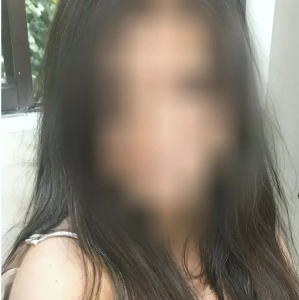 Mira, 21
